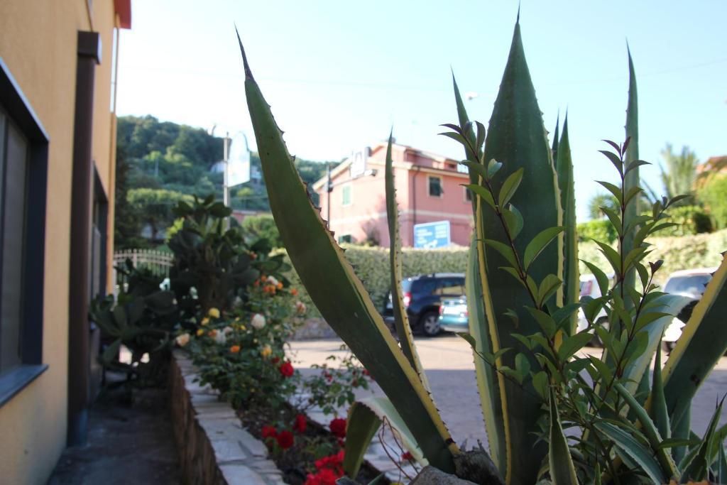 Albergo La Mimosa Lerici Exterior photo